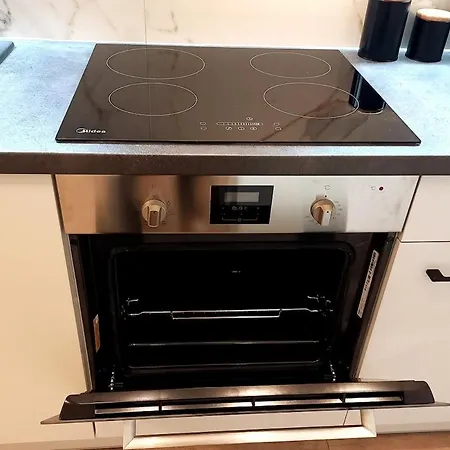 By Wawel Castel - G1a Διαμέρισμα *